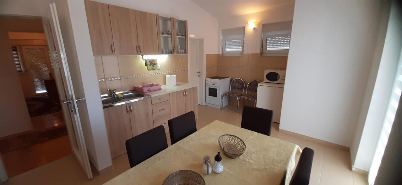 Apartmani Paradise Сутоморе Экстерьер фото